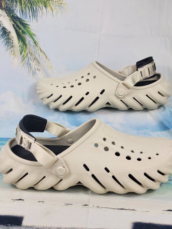 Crocs Echo Clogs Mens 13 main image 8